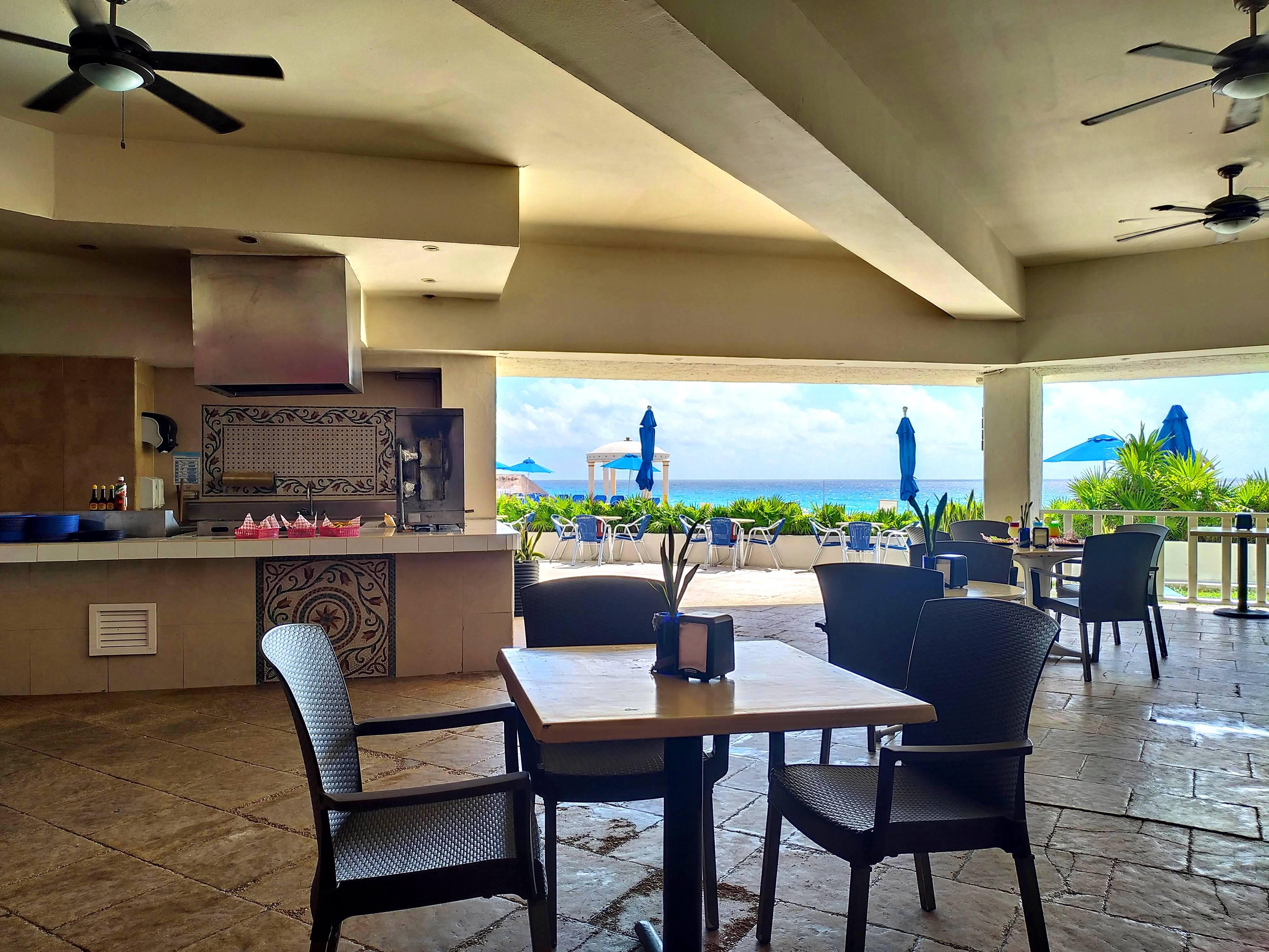 Golden Parnassus Resort & Spa (Adults Only) Cancun Bagian luar foto