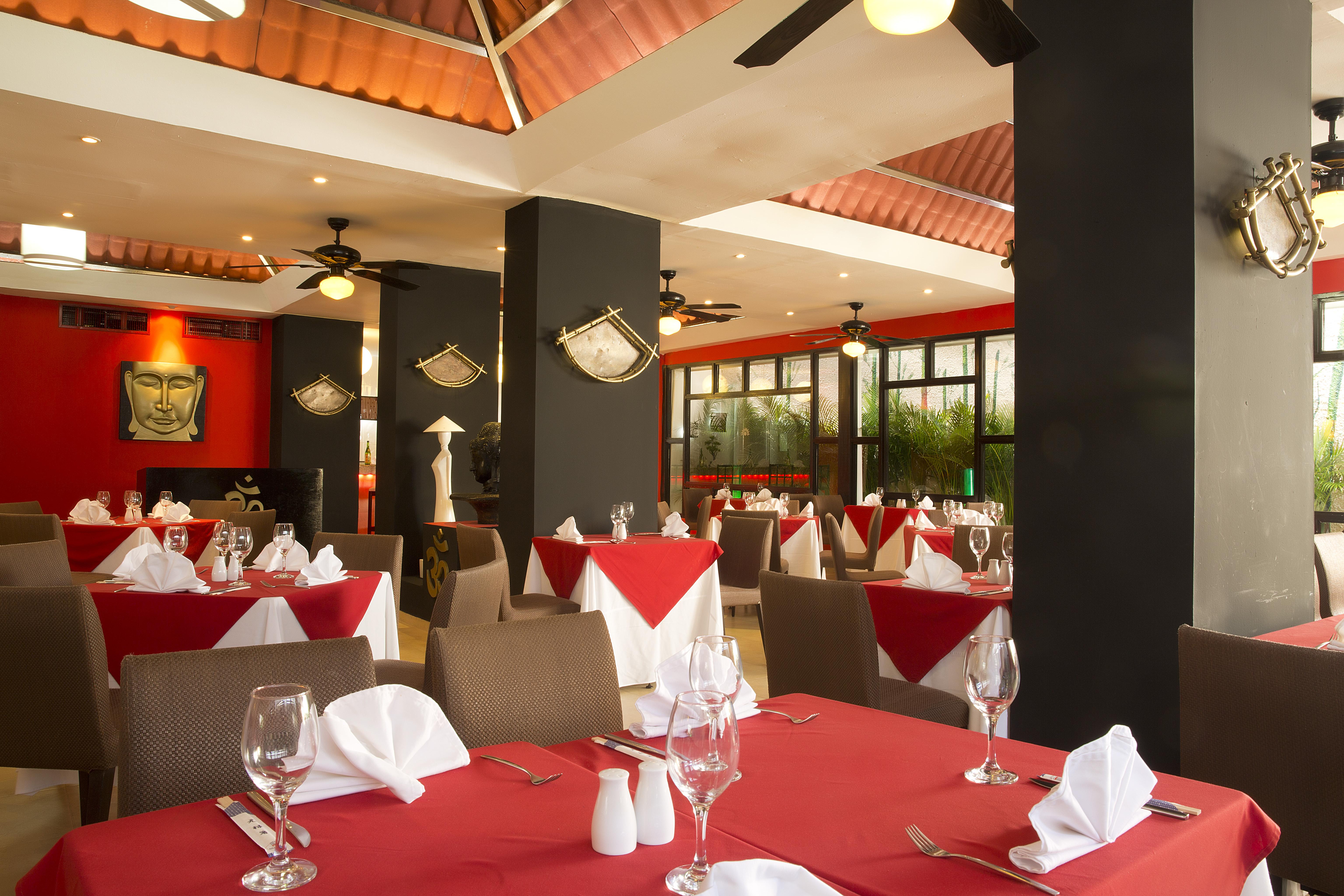 Golden Parnassus Resort & Spa (Adults Only) Cancun Bagian luar foto