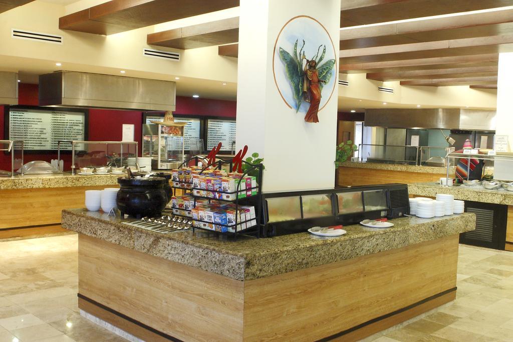Golden Parnassus Resort & Spa (Adults Only) Cancun Bagian luar foto
