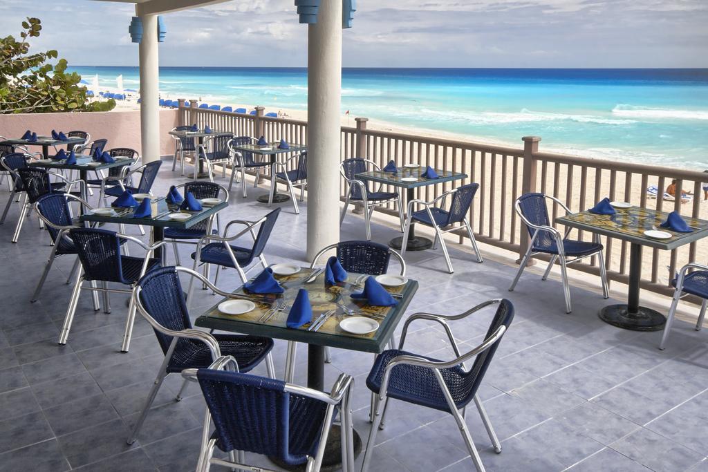 Golden Parnassus Resort & Spa (Adults Only) Cancun Bagian luar foto