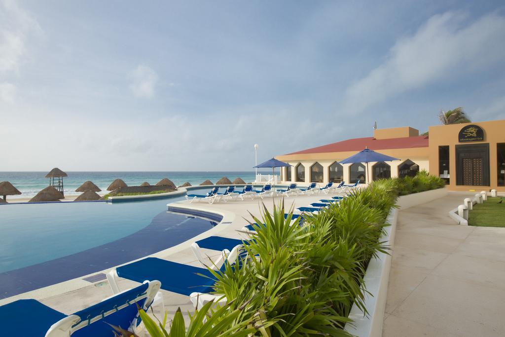 Golden Parnassus Resort & Spa (Adults Only) Cancun Bagian luar foto