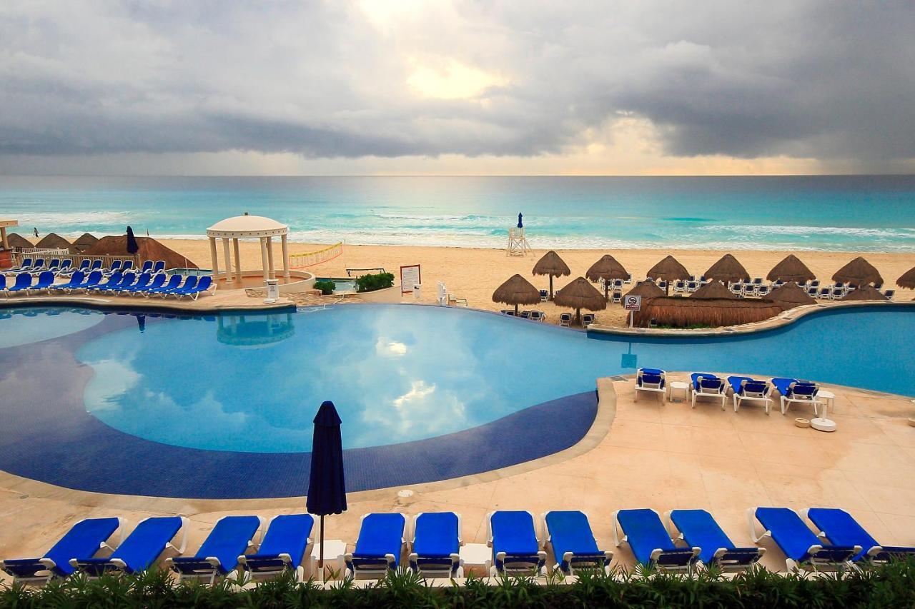 Golden Parnassus Resort & Spa (Adults Only) Cancun Bagian luar foto